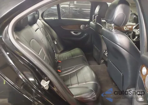 2015 Mercedes-Benz C-Class C 300 из США, поврежденный, VIN 55SWF4KB1FU005571